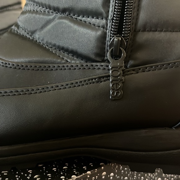 totes Women's  Jennifer Waterproof Snow Boots black Wide Width size 11W - Picture 9 of 17